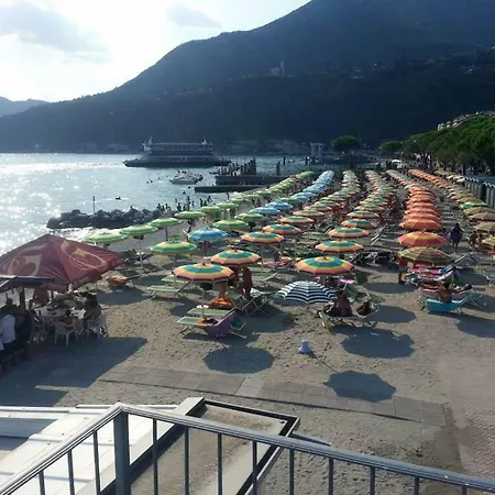 度假居 Lido 'with Parking Space Included'